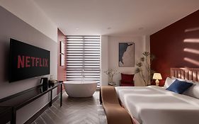 Lovera Hotel Airport
